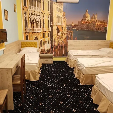 Grand Harmony Hotel *